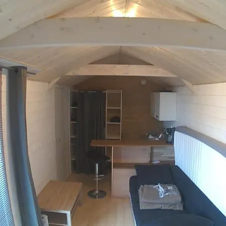 Studio Avec Terrasse A La Rochelle Peripherie - Apartment *